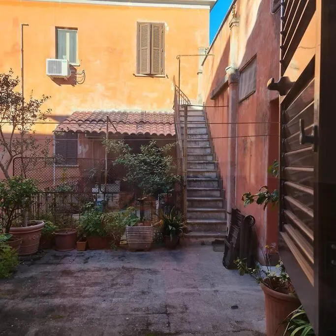 Apartment Julia Nel Cuore Di Trastevere Rome