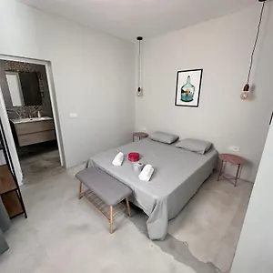 https://euphorbia-suites.in-canary-islands.com